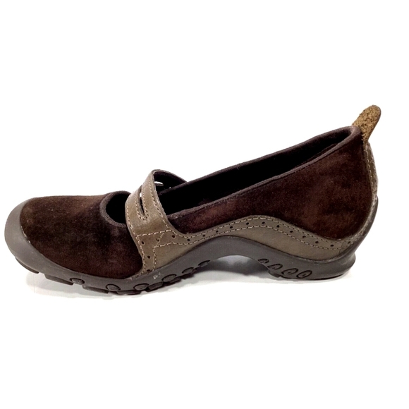 Merrell Women's Chocolate Brown Suede Loafers - Picture 3 of 8